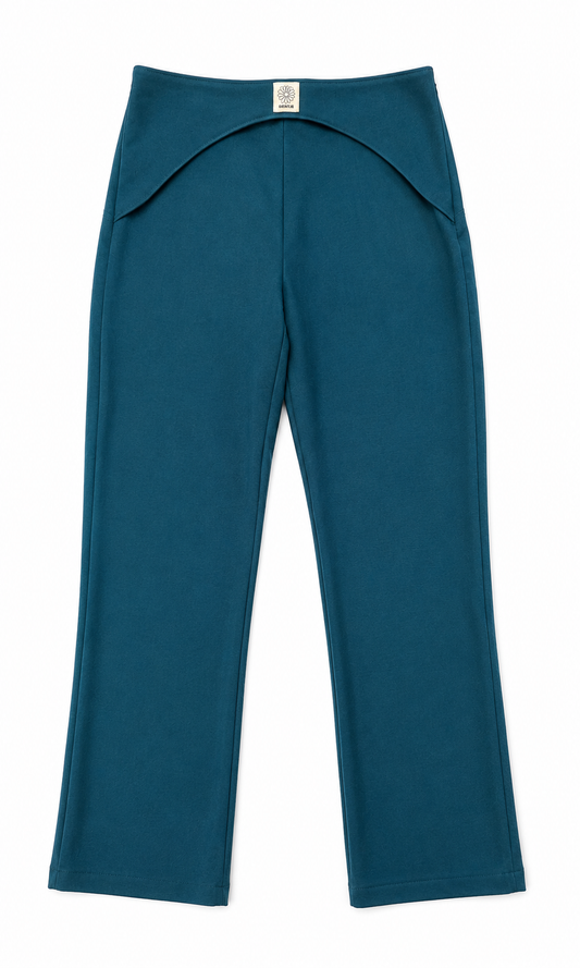 Groene broek met overslag aan de voorkant
