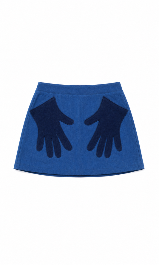 Denim rok met handen als zakken