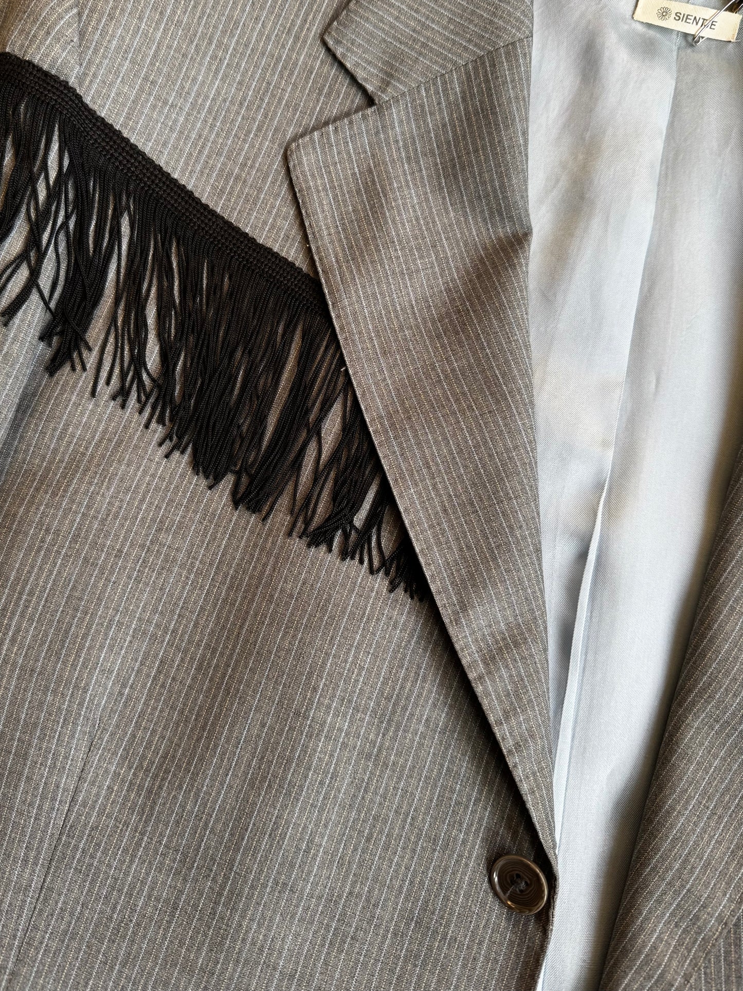 REWORK grijze, gestreepte blazer met franje