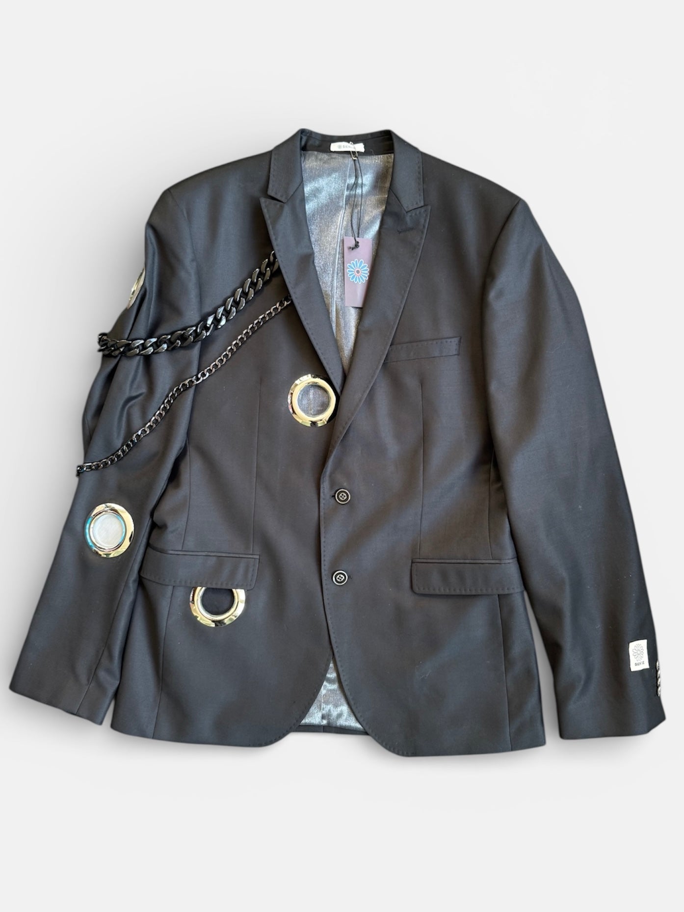 REWORK zwarte blazer met gaten en kettingen