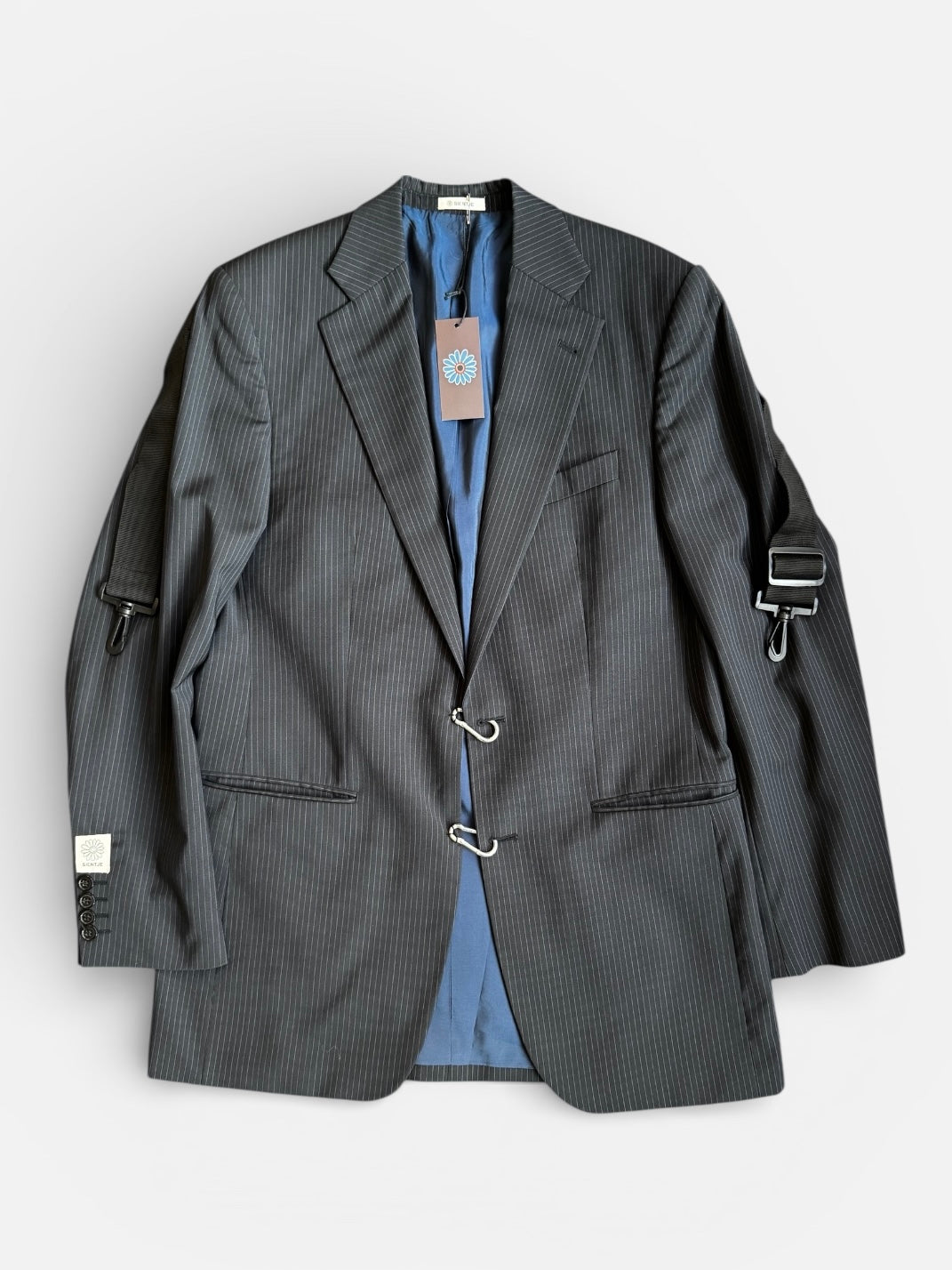 REWORK zwarte, gestreepte blazer met gespen en band