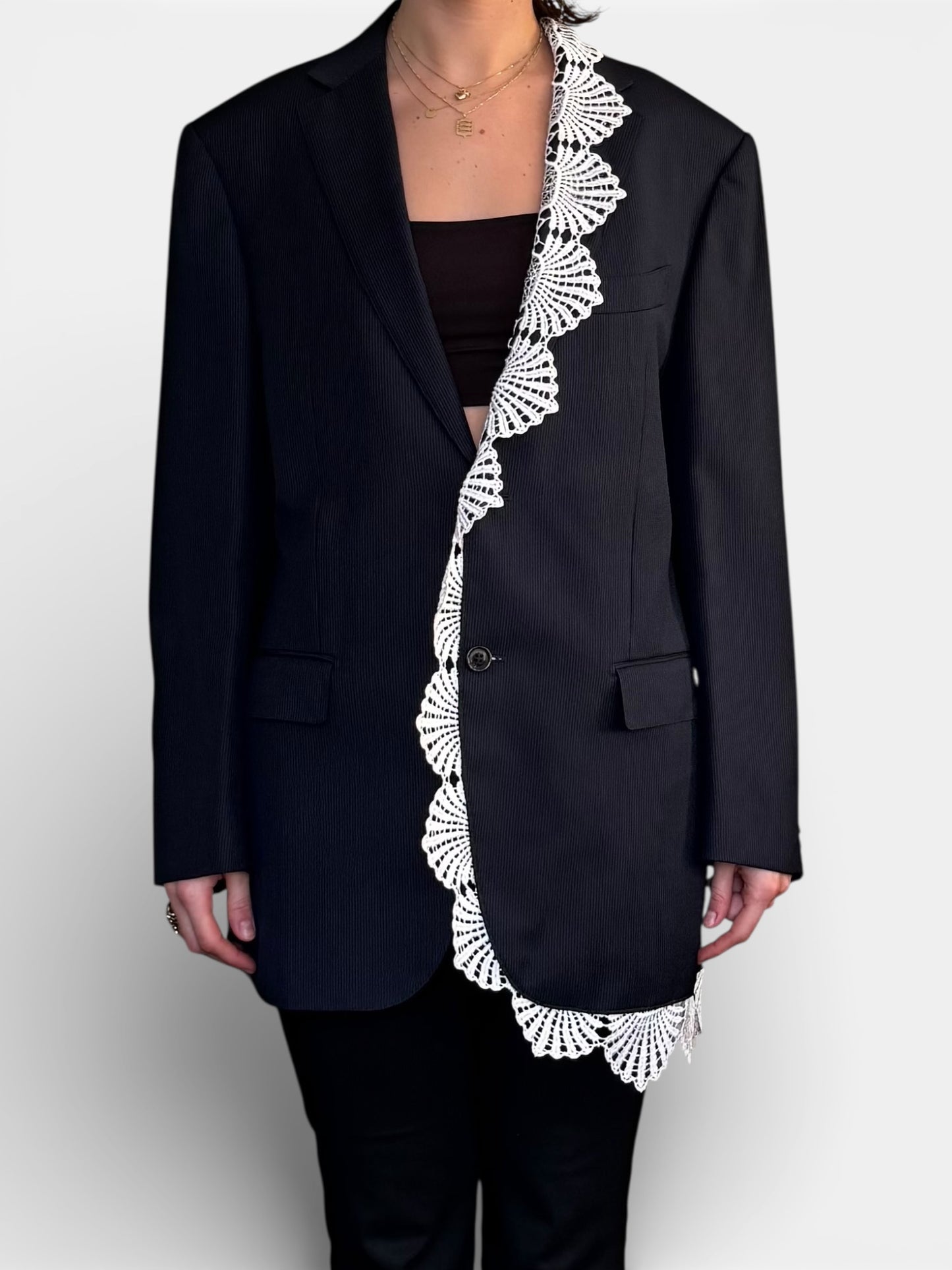 REWORK donkerblauw, gestreepte blazer met kant