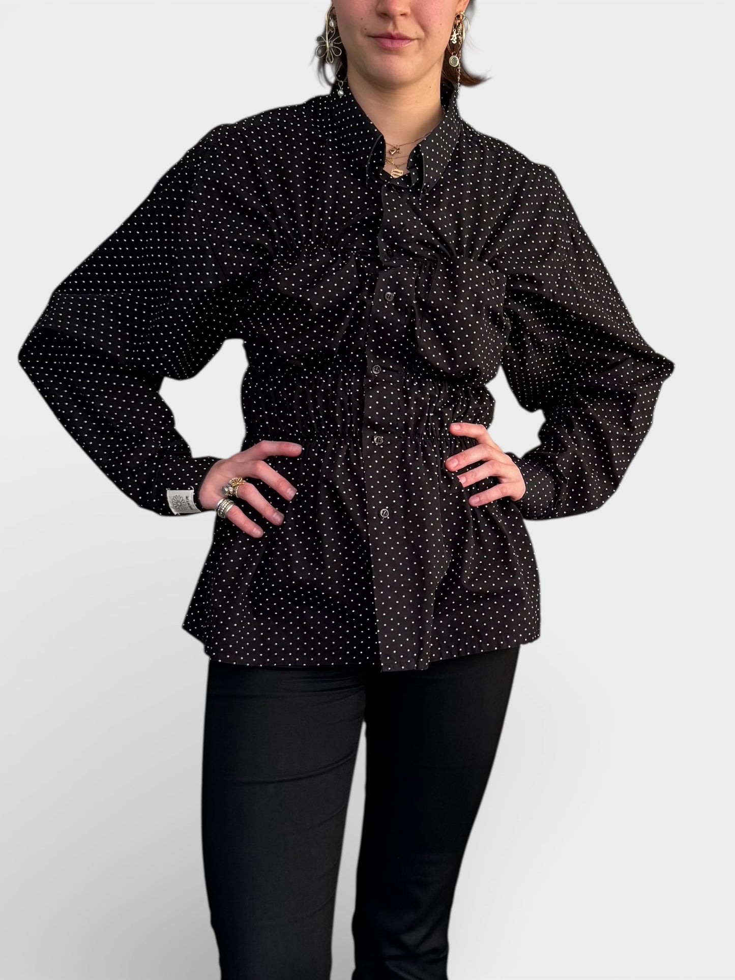 REWORK zwart wit getipte getailleerde blouse